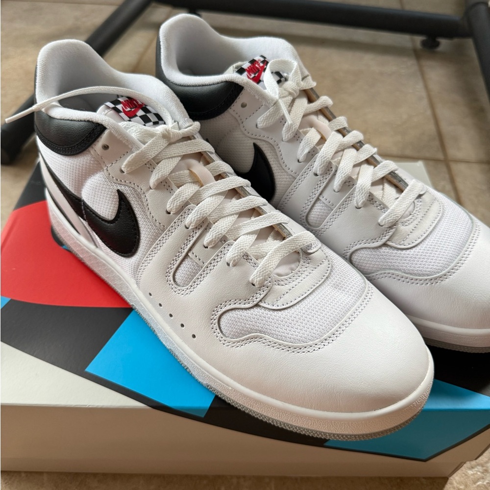 Nike Attack QS SP